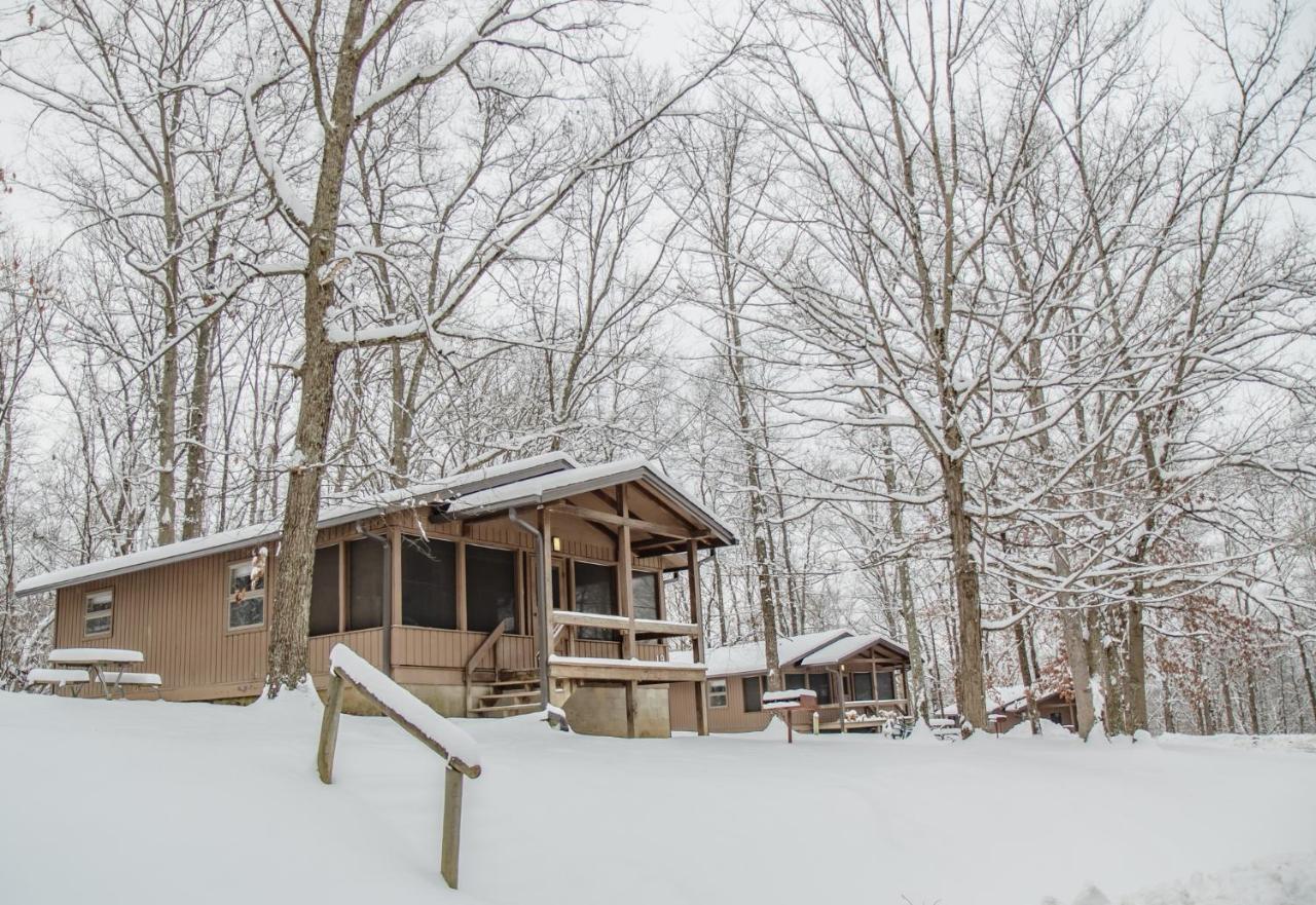 Burr Oak Lodge And Conference Center Glouster Ngoại thất bức ảnh